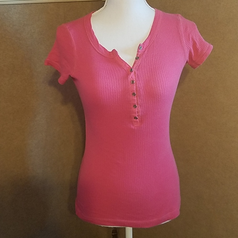 Women's pink short sleeve top